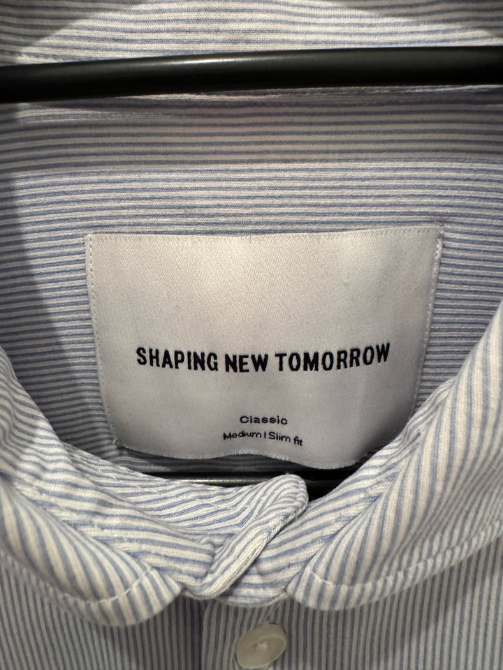 Skjorte, Shaping New Tomorrow,