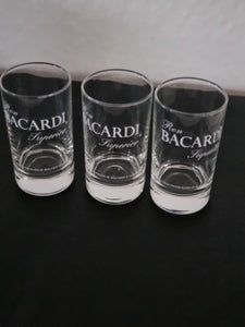 Glas Cocktail Bacardi