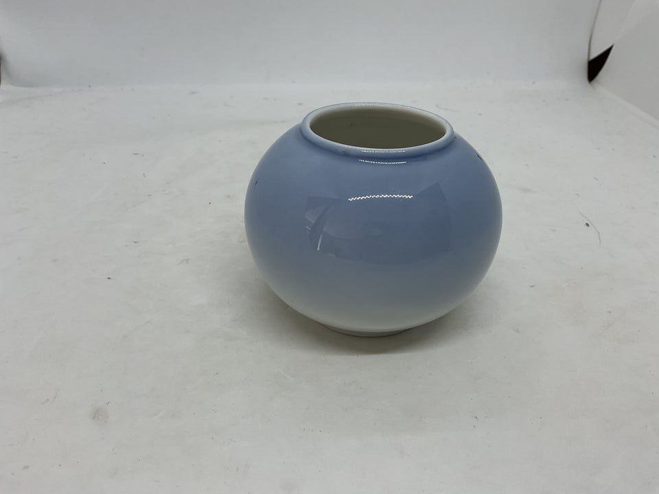 Porcelæn Mini vase – Nr2688/Y2A 