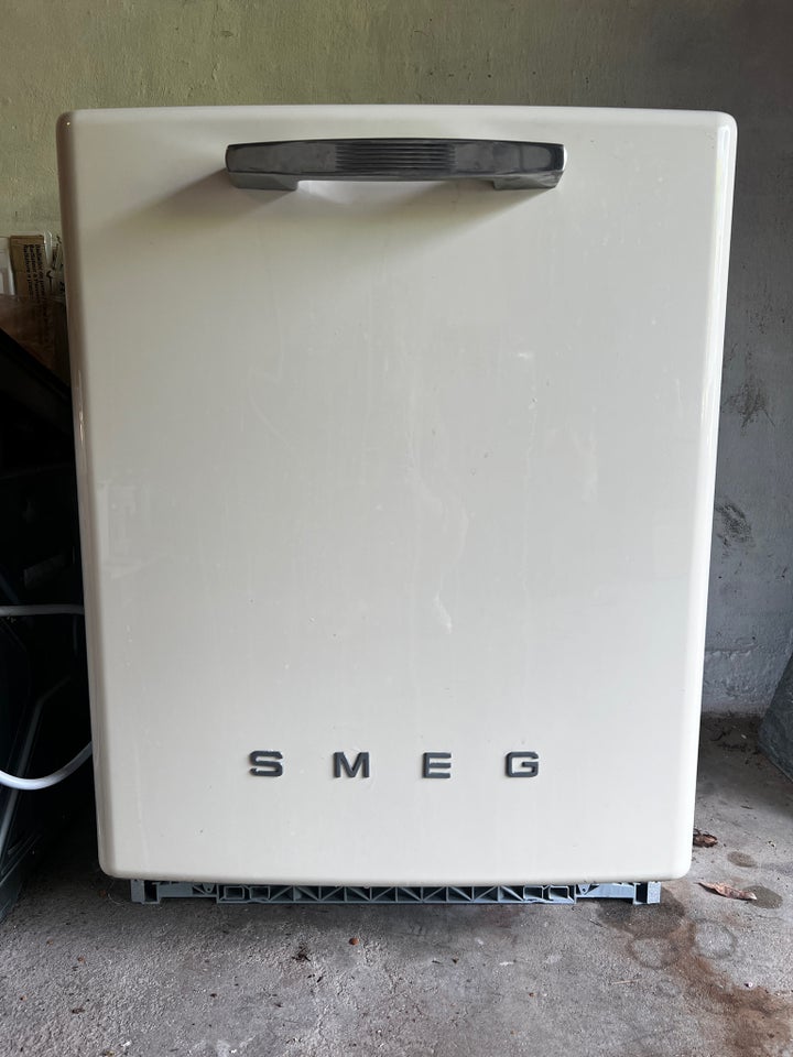 Smeg indbygning