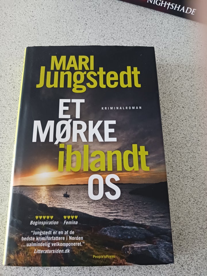 Et mørke iblandt os, Mari