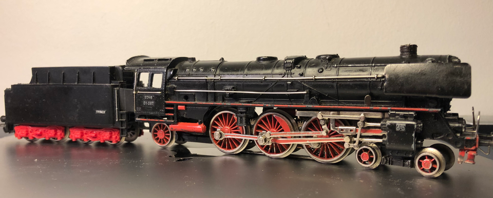 Modeltog, Märklin 3048 BR01 med