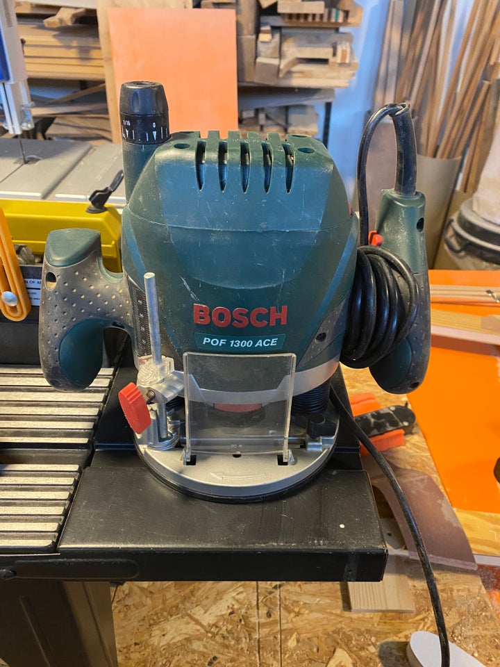 Overfræser, Bosch