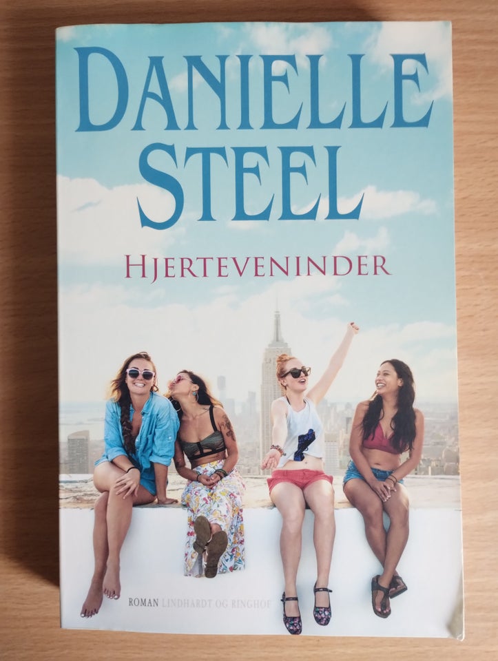 Bøger og blade, Danielle Steel,