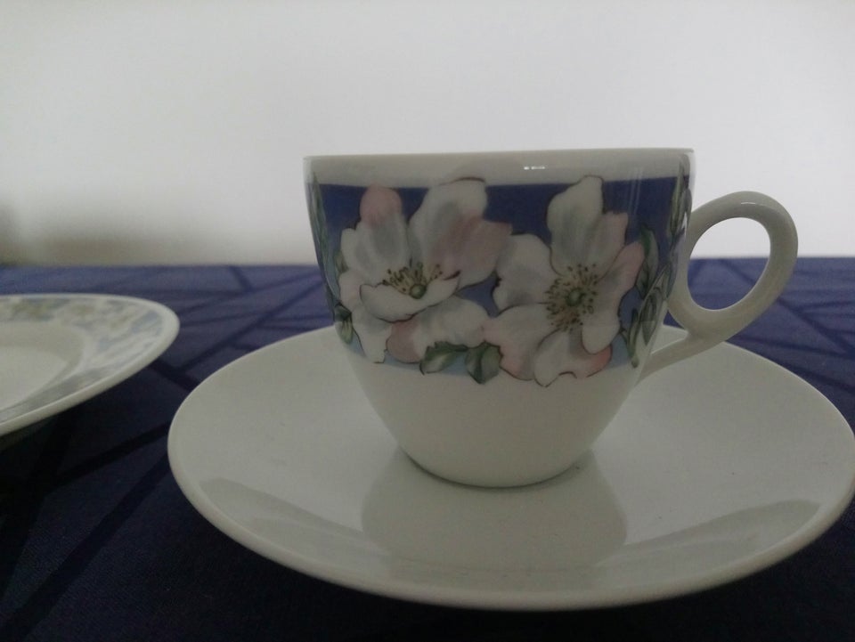 Porcelæn, Kaffestel, Royal