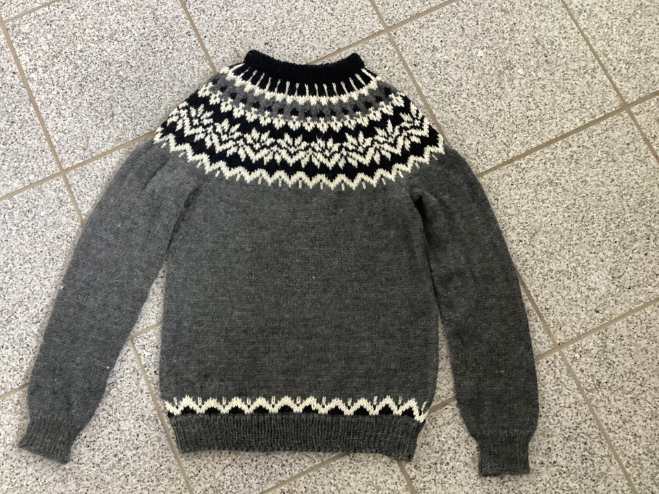 Sweater Håndstrikket  str 40