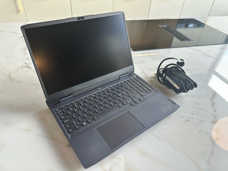 Lenovo LOQ, 16 GB ram, Perfekt