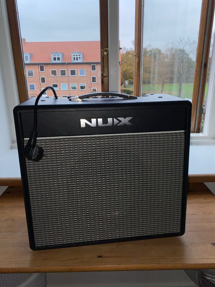 Guitaramplifier, Nux Mighty 40BT,