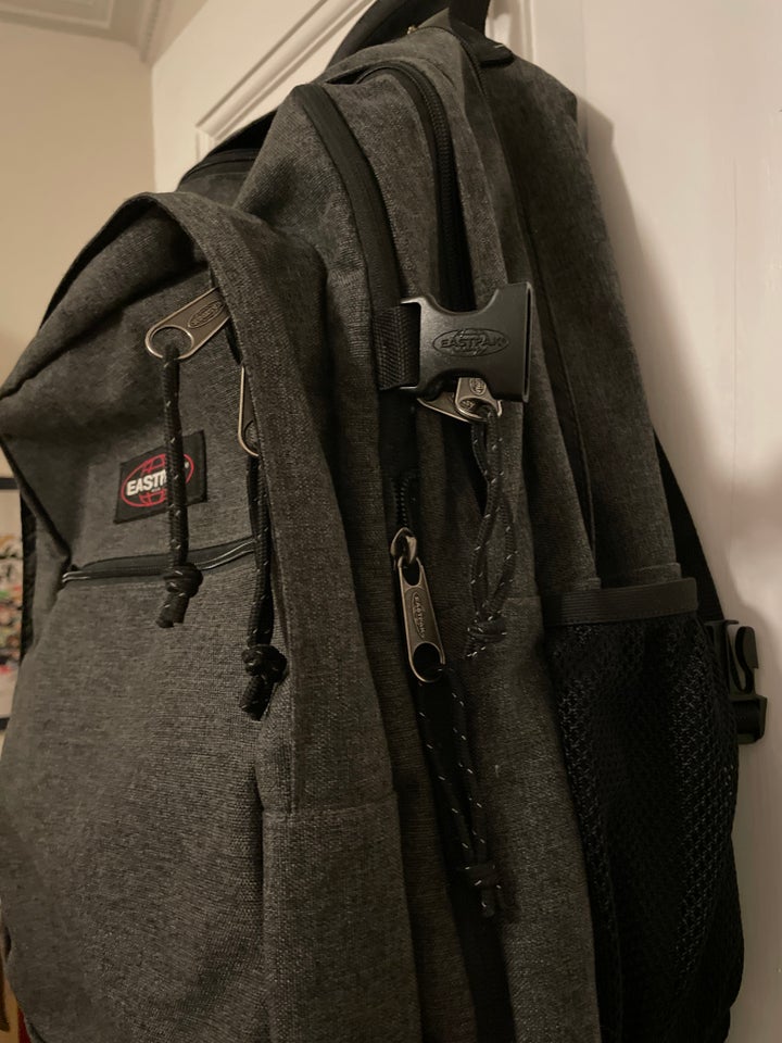 Skoletaske, Eastpak