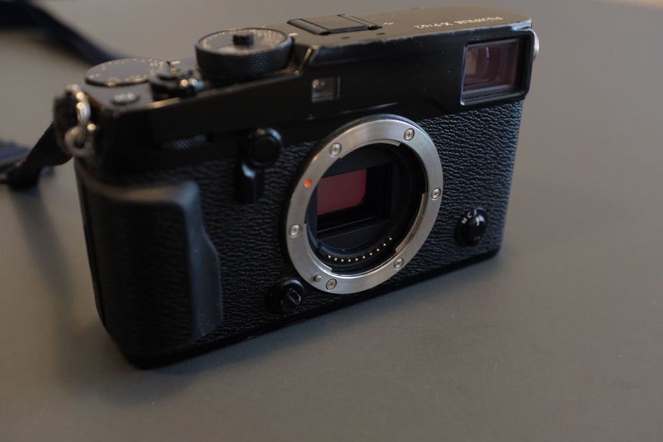 Fujifilm X-Pro2 243 megapixels