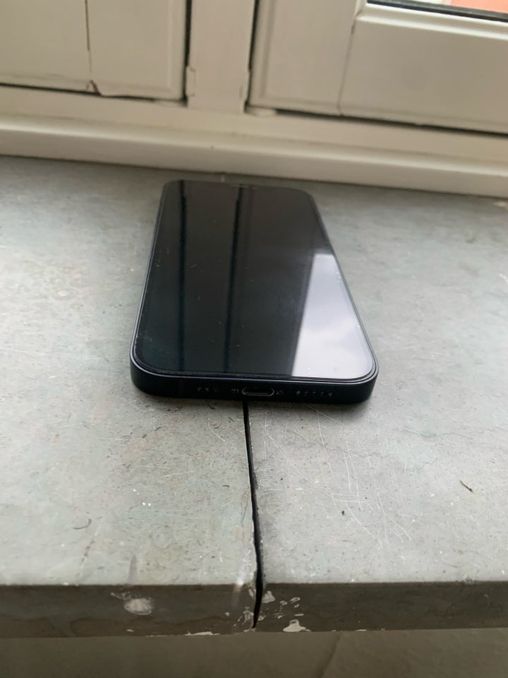 iPhone 12, 128 GB, sort