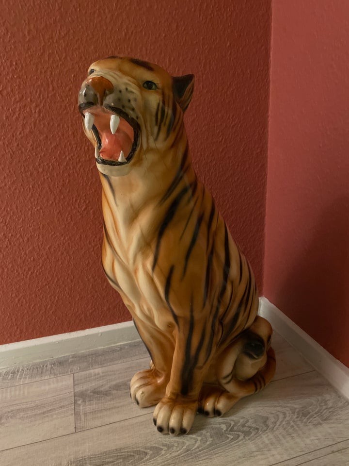 Tiger figur antik, Porcelæn