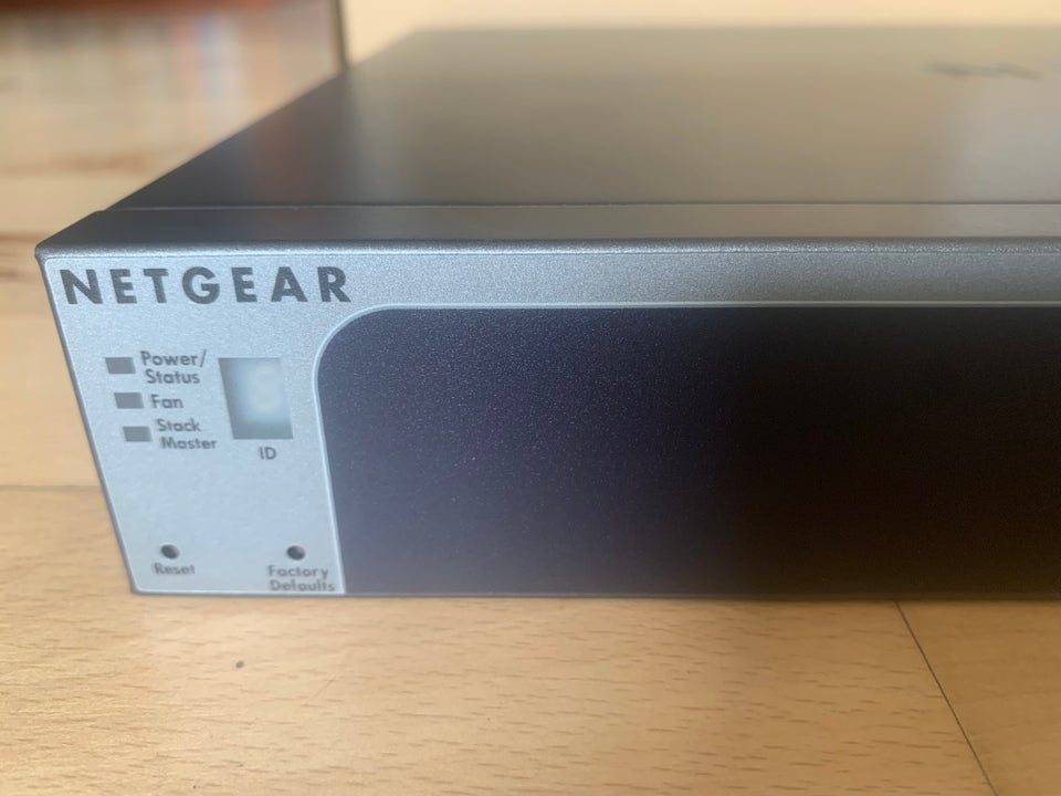 Switch, Netgear GS728TS Smart