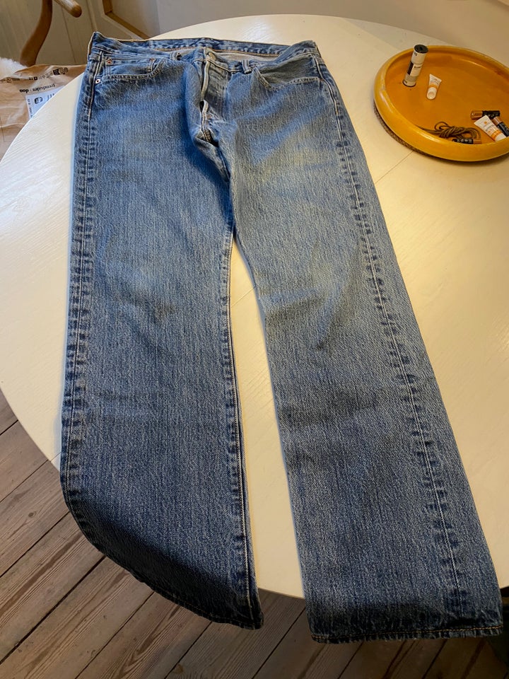 Jeans, Levi Strauss  Co., str. 34