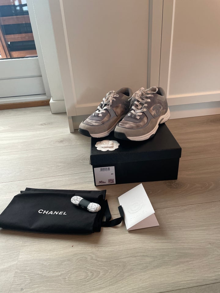 Sneakers, str. 40, Chanel