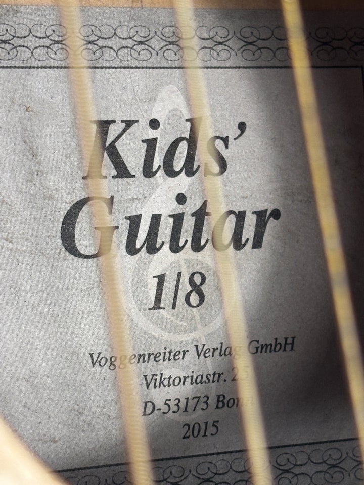 Andet legetøj, Guitar 1/8,