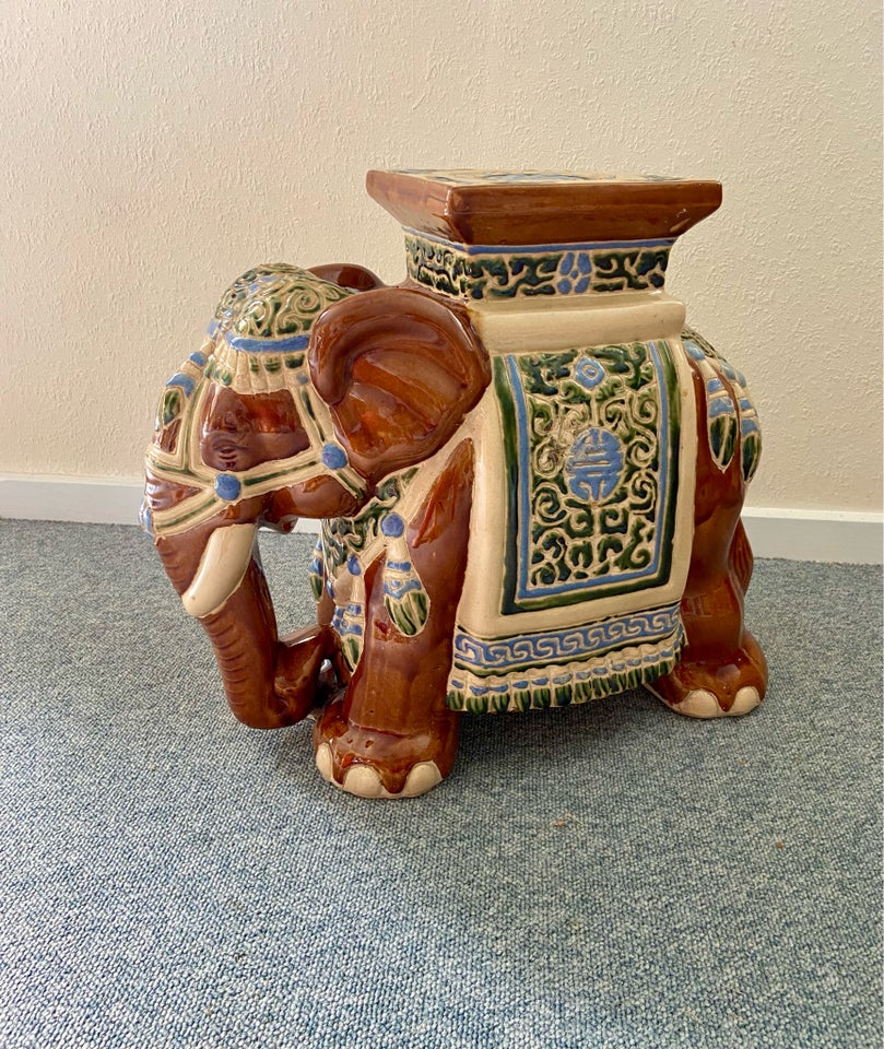 Stor elefant