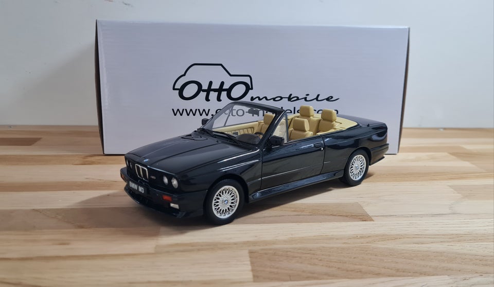 Modelbil BMW M3 E30 skala 1/18