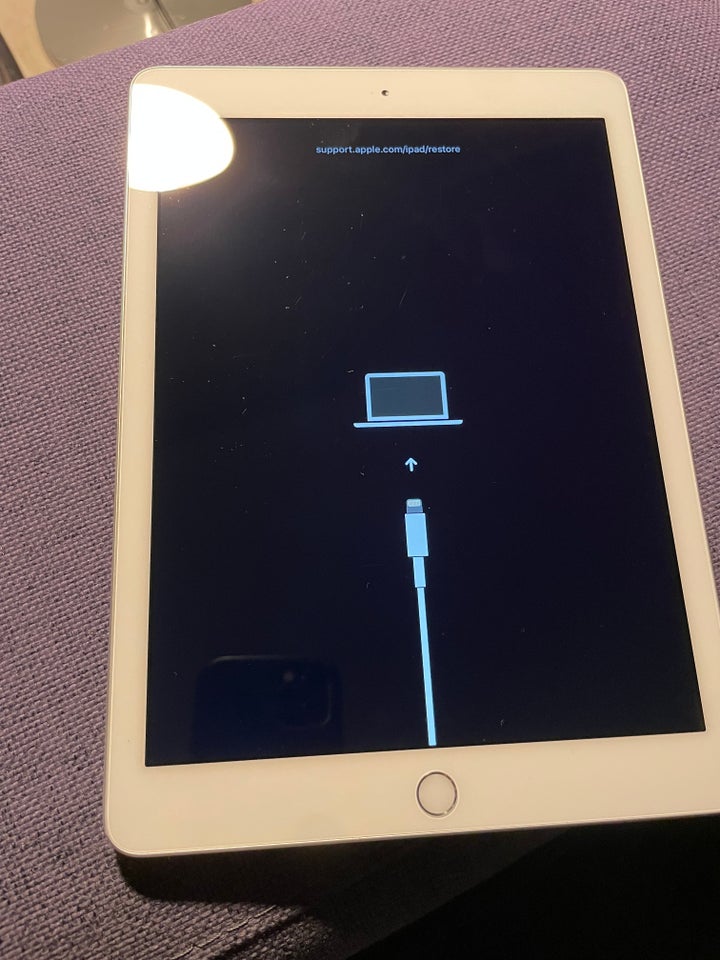 iPad 6 32 GB hvid