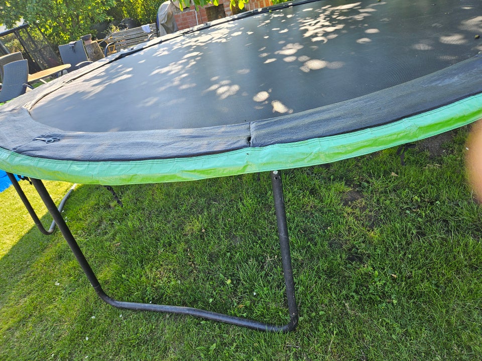 Trampolin