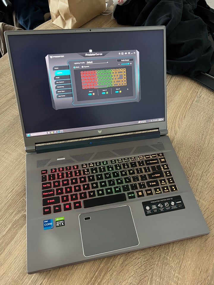 Acer Predator Triton 500 SE, 11th