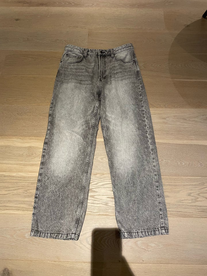 Jeans, Bershka, str. 40