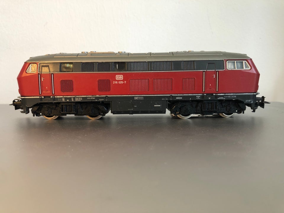 Modeltog, Märklin / ESU 3075 DB 216