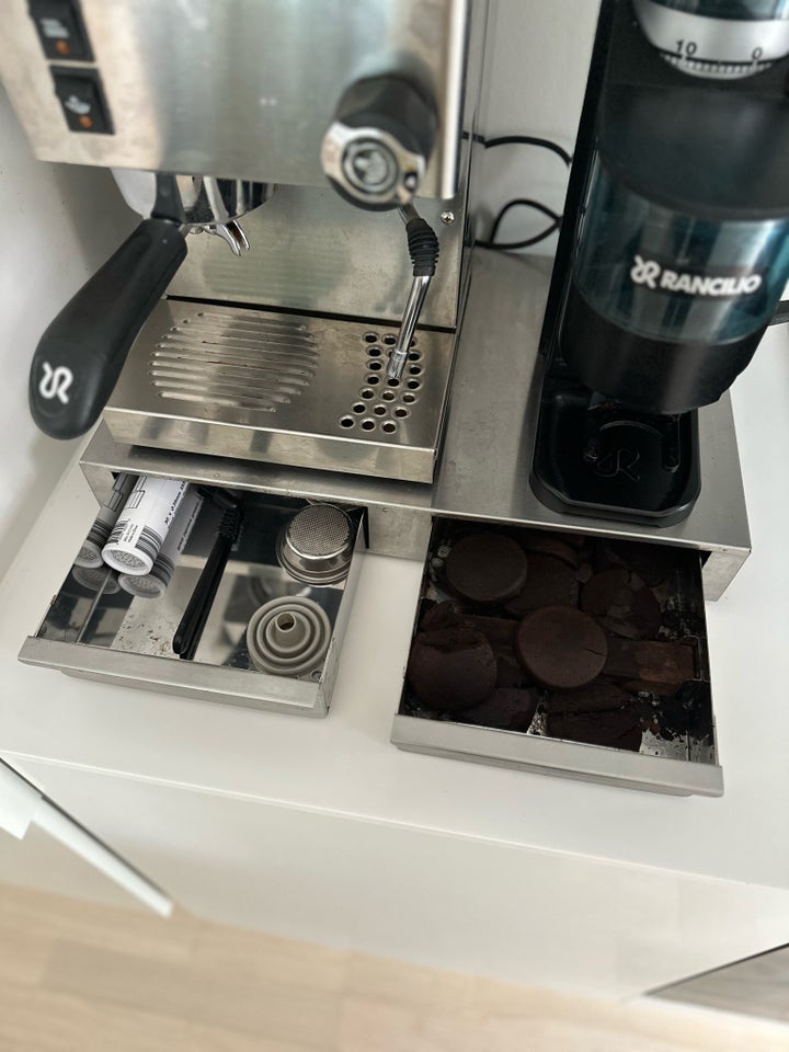 Rancilio Silvia V4 + Rocky Doser