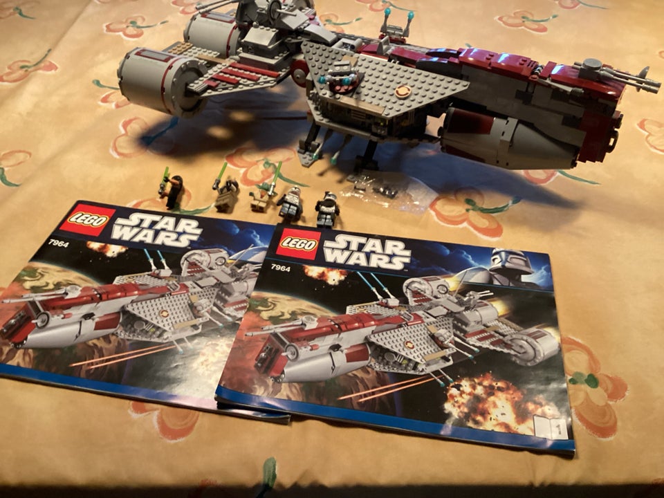 Lego Star Wars Republic Frigate