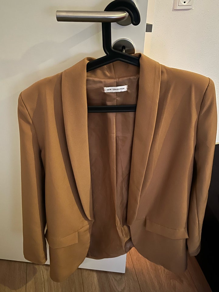 Blazer, str. 38, New collection