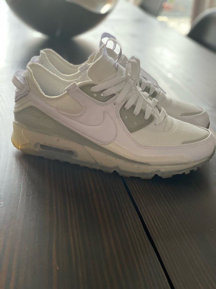 Sneakers, Nike Air Max 90