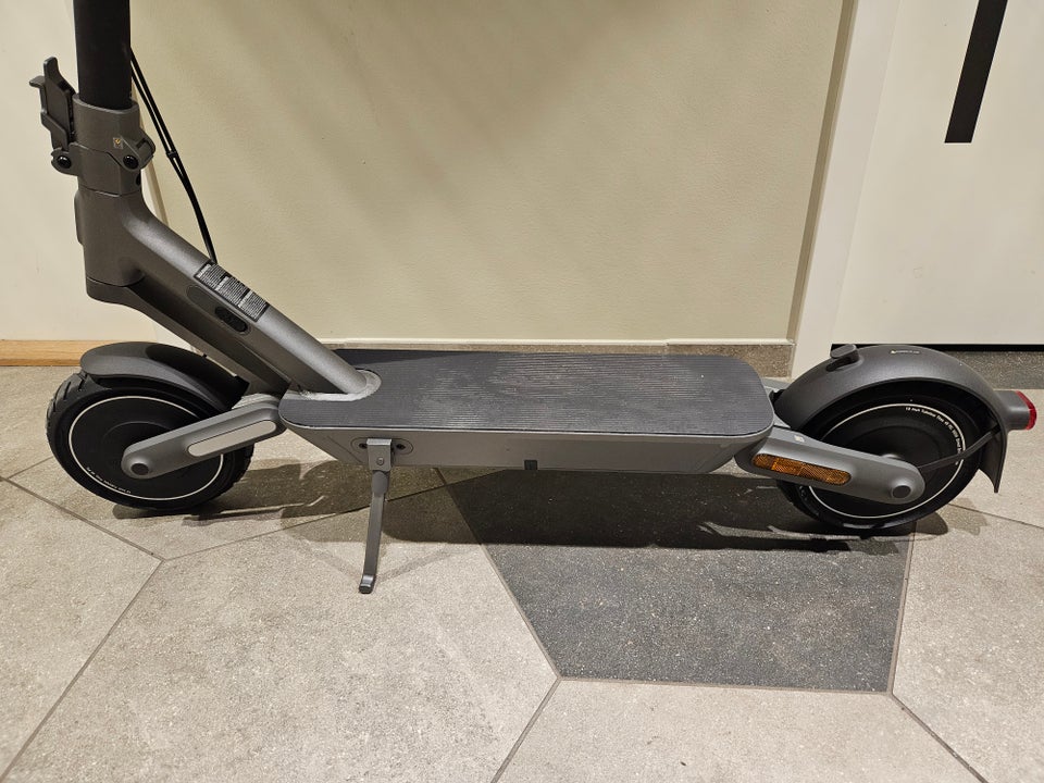 El-løbehjul Xiaomi mi scooter 4