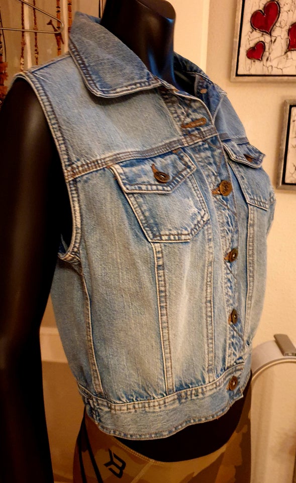 Vest, Denim vest, Milla