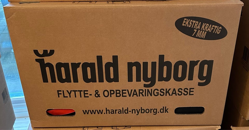 Flyttekasse, Harald Nyborg