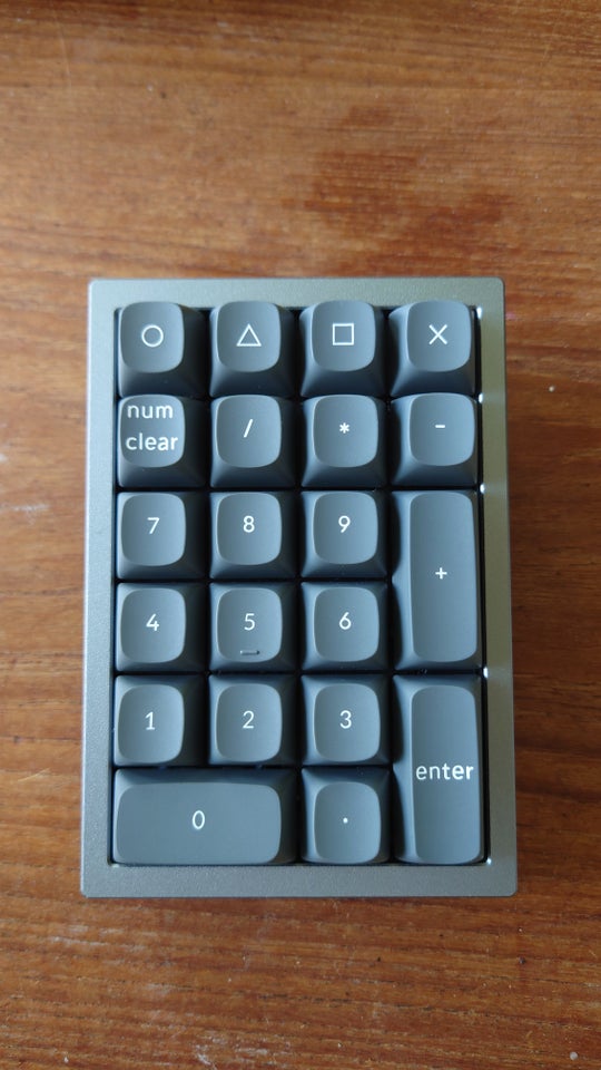 Tastatur Keychron Q0