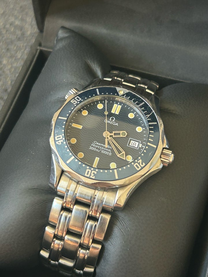 Herreur Omega