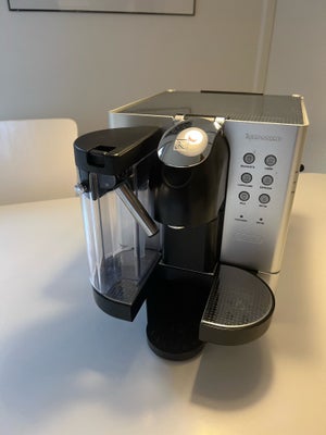 Kaffemaskine Delonghi Nespresso