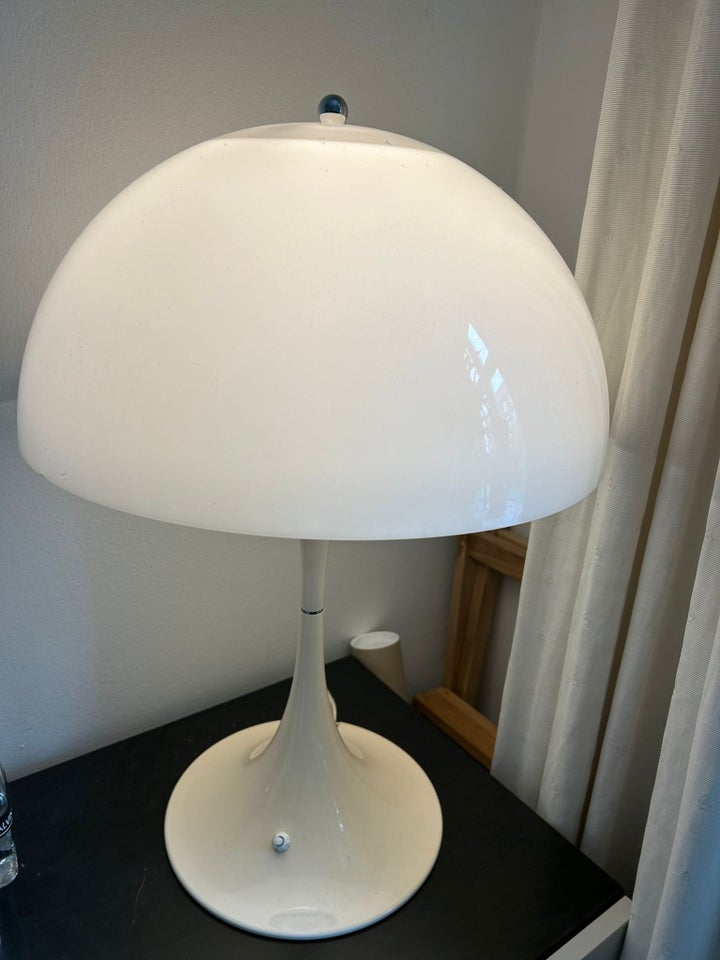 Arkitektlampe Verner Panthon