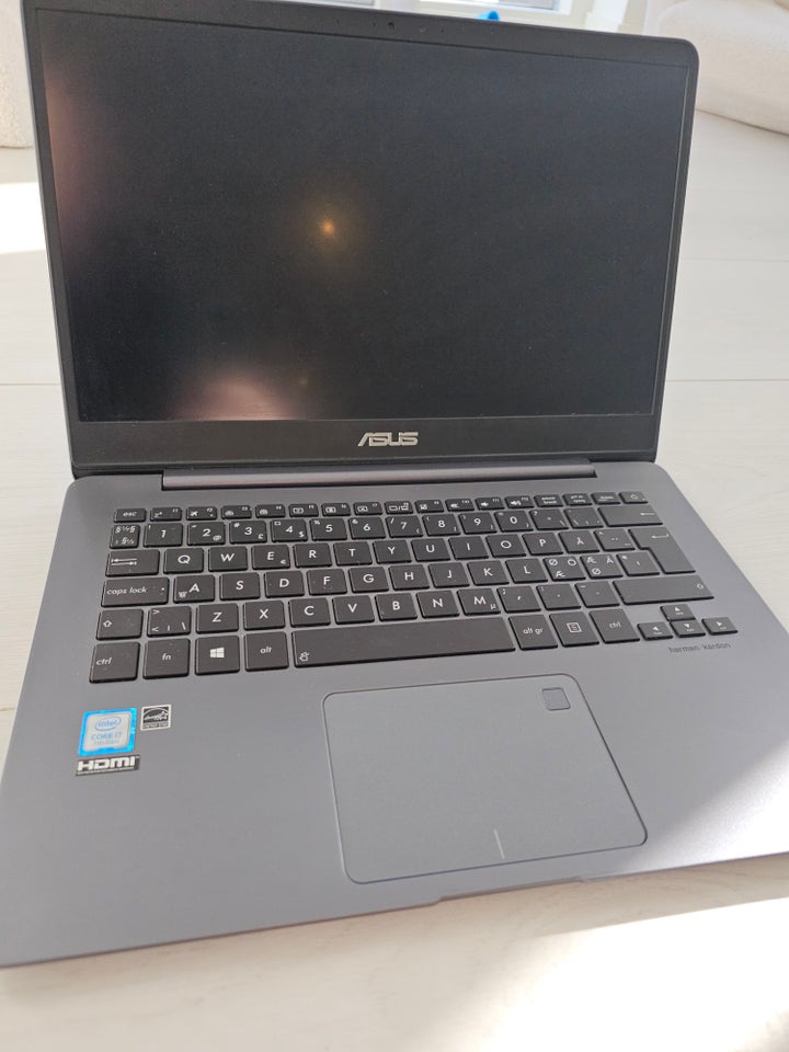 Asus Zenbook UX430UA-PURE3 God