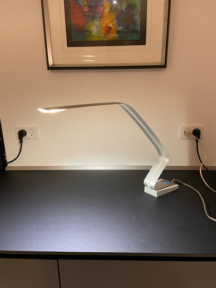 Skrivebordslampe, OSTAR LED