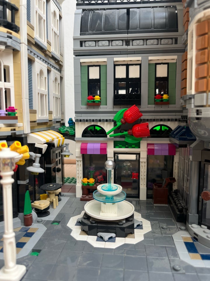 Lego Creator, Butiksgade 10255