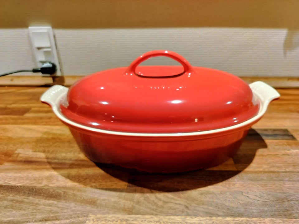 Stegeso , Le Creuset