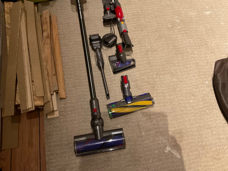 Støvsuger, Dyson V12 slim