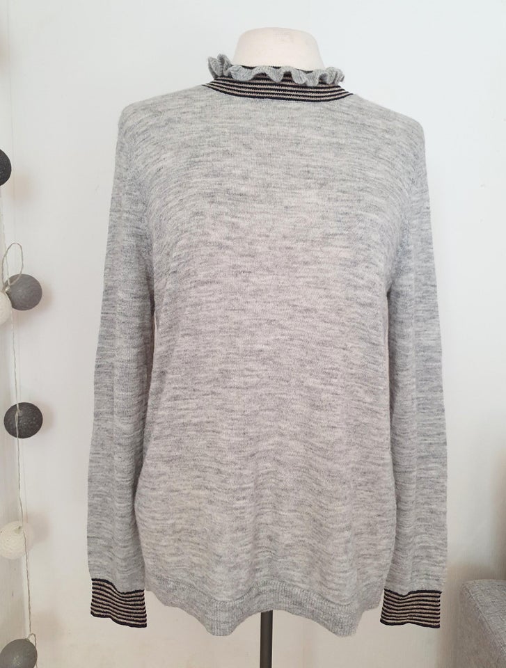 Sweater, Leveté Room, str. 38