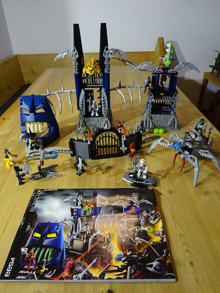 Lego Bionicle, 8894