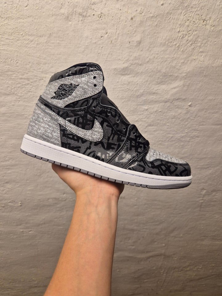 Sneakers, Jordan 1 High