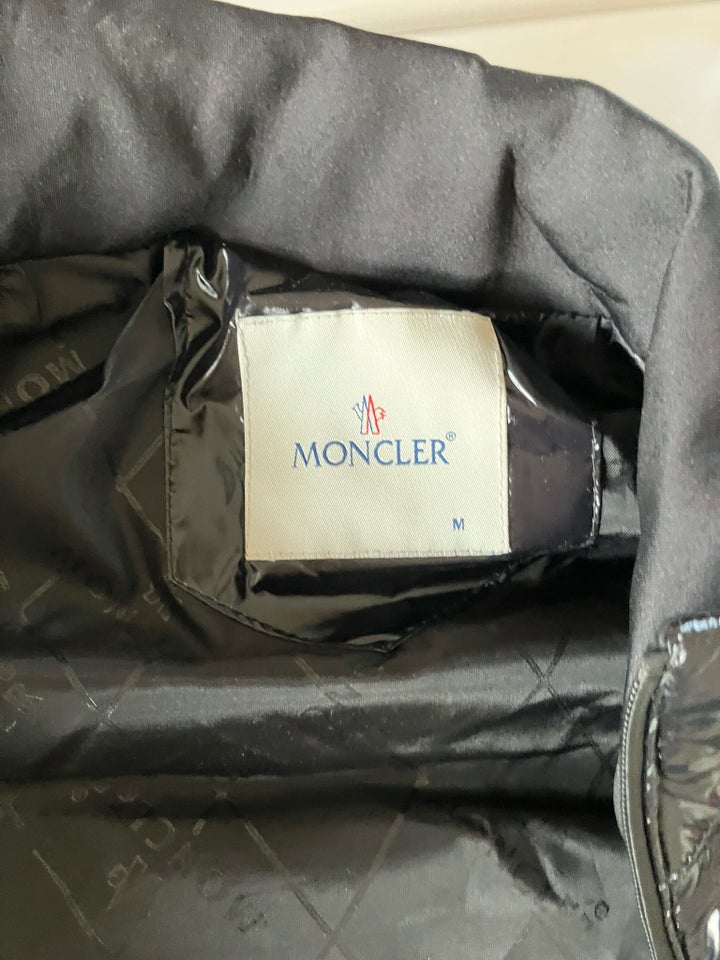 Vest, str. M, Moncler