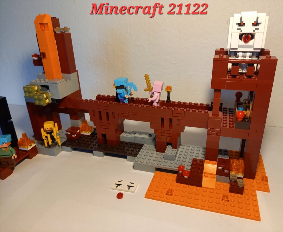 Lego Minecraft 21122