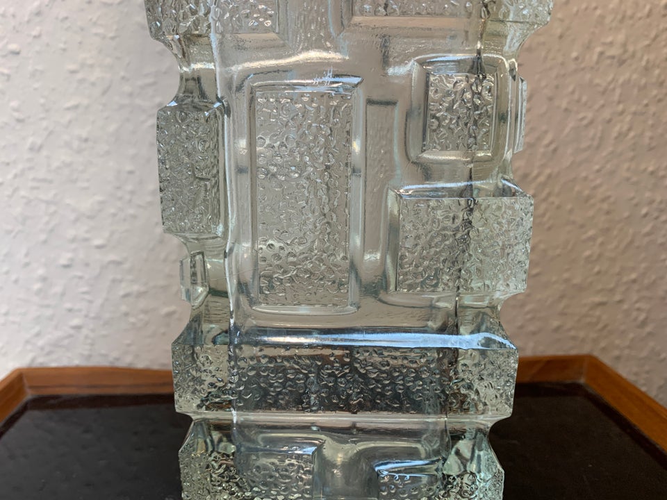 Glas, Vintage vase pressglass,