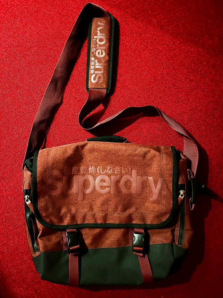 Bæltetaske, Superdry